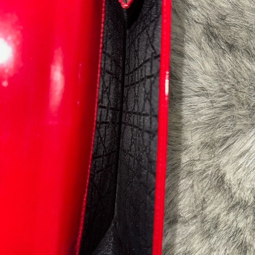 Christian Dior Red Wallet – Glossy Finish, Convertible Crossbody